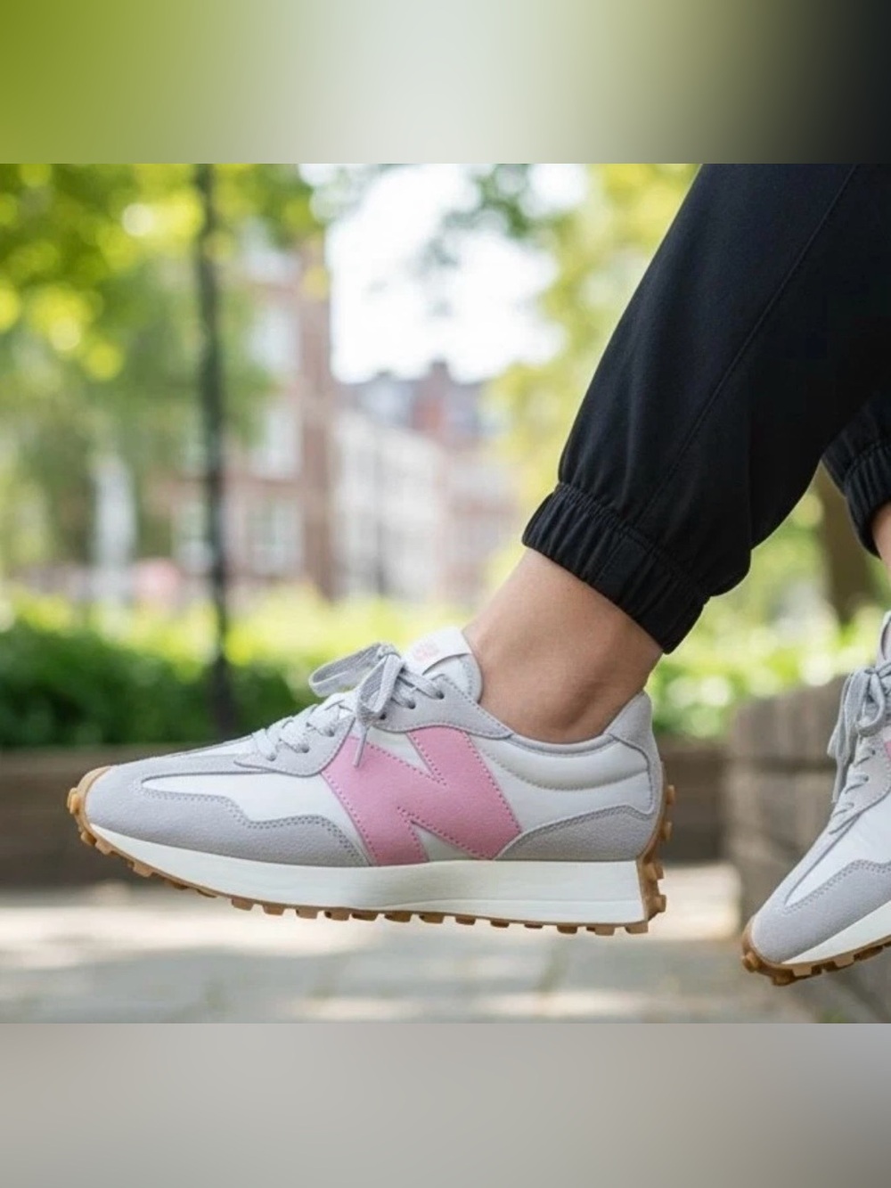 New Balance Women's 327 Gray and Pink Retro Runner Sneakers